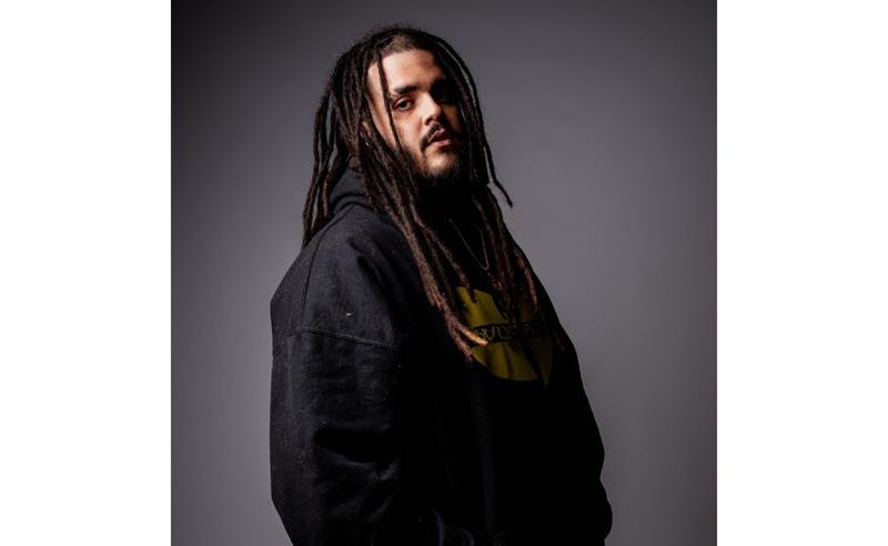 Bob do Contra lança single duplo “Voraz” e “Paladar Infantil” e amplia narrativa da mixtape “A Sombra & A Escuridão”
